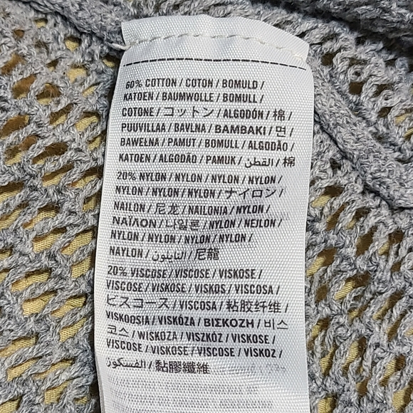 Abercrombie Asymmetrical Cable knit wrap sweater size S/XS - Picture 4 of 7